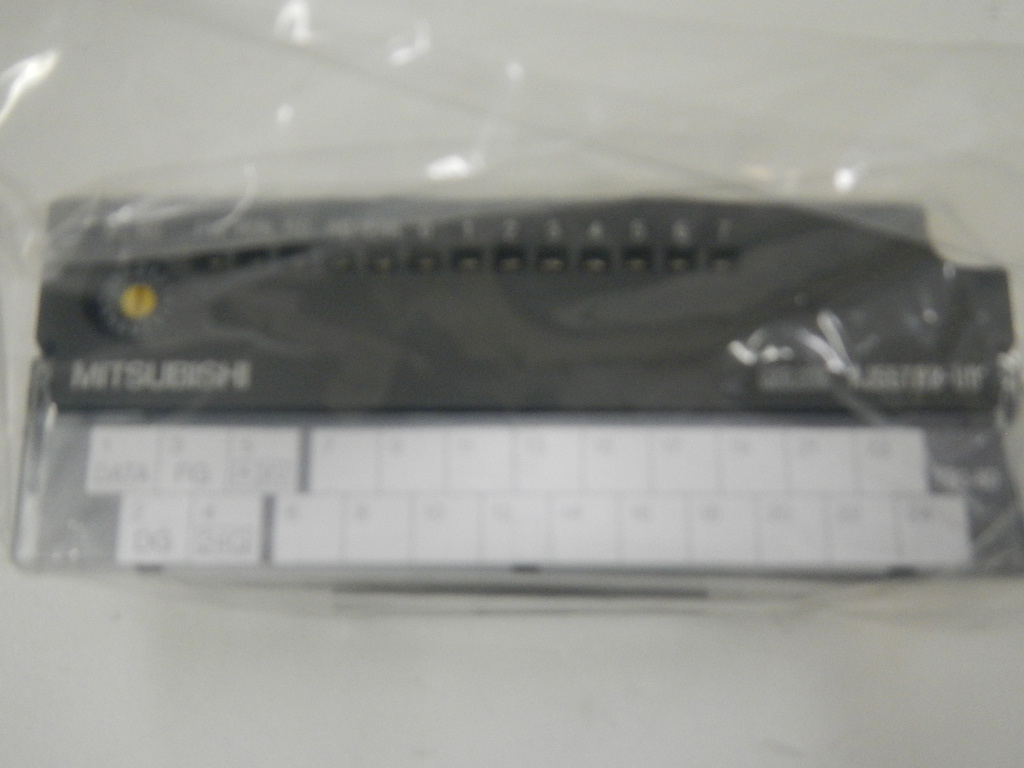 Mitsubishi AJ55TB3-8D I/O-Link Remote Unit 