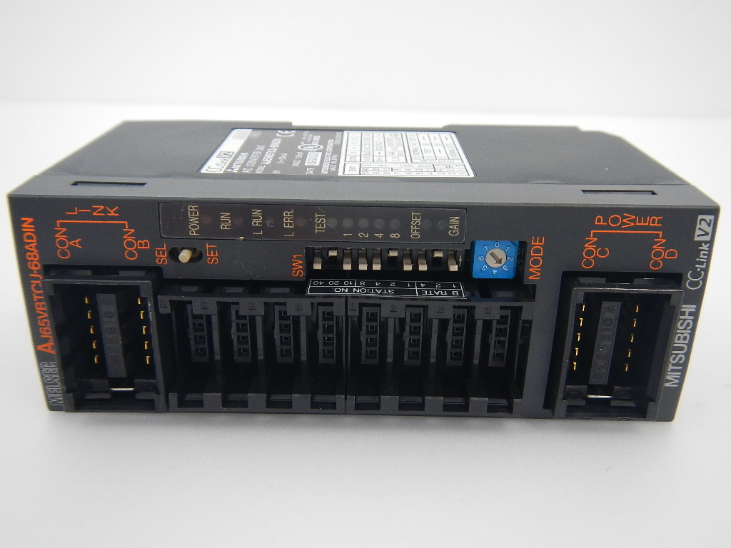 A/D CONVERTER UNIT / AJ65VBTCU68ADIN / MITSUBISHI ELECTRICUsed