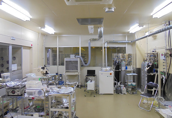 広大な床面積、勿論クリーンルームも備えています